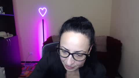Snapshot of arianna_tifany chatting on 02.08.25 Arianna online show from 02.08.25