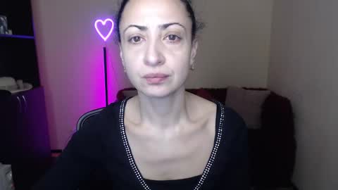Snapshot of arianna_tifany chatting on 02.10.25 Arianna online show from 02.10.25