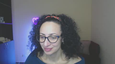 Snapshot of arianna_tifany chatting on 02.14.25 Arianna online show from 02.14.25