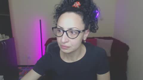 Snapshot of arianna_tifany chatting on 02.23.25 Arianna online show from 02.23.25