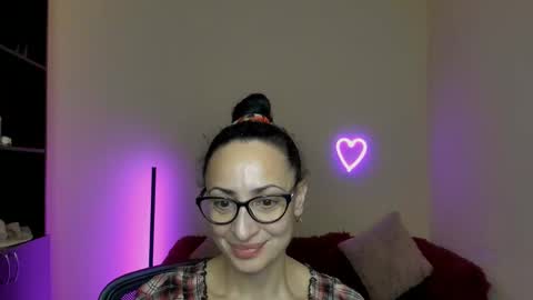 Snapshot of arianna_tifany chatting on 03.01.25 Arianna online show from 03.01.25