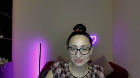 Snapshot of arianna_tifany chatting on 03.02.25 Arianna online show from 03.02.25