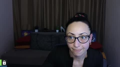 Snapshot of arianna_tifany chatting on 03.03.25 Arianna online show from 03.03.25