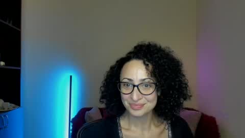 Snapshot of arianna_tifany chatting on 03.06.25 Arianna online show from 03.06.25