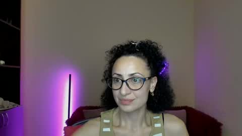 Snapshot of arianna_tifany chatting on 03.07.25 Arianna online show from 03.07.25