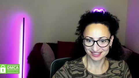 Snapshot of arianna_tifany chatting on 09.30.25 Arianna online show from 09.30.25