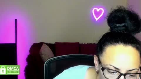 Snapshot of arianna_tifany chatting on 10.05.25 Arianna online show from 10.05.25