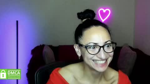 Snapshot of arianna_tifany chatting on 10.08.25 Arianna online show from 10.08.25