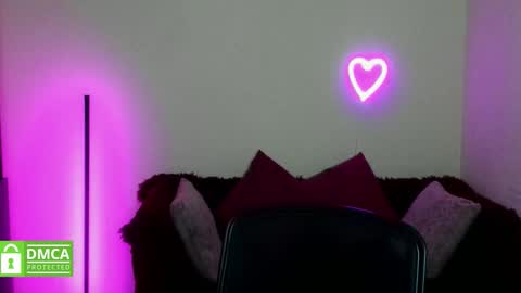 Snapshot of arianna_tifany chatting on 10.19.25 Arianna online show from 10.19.25