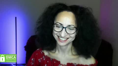 Snapshot of arianna_tifany chatting on 10.21.25 Arianna online show from 10.21.25