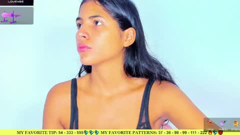Snapshot of ariannalewis1 chatting on 04.26.26 Arianna online show from 04.26.26