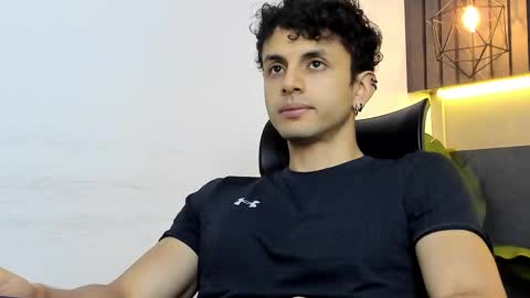 Snapshot of ariasaadeh chatting on 09.14.25 ariasaadeh online show from 09.14.25