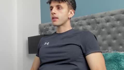 Snapshot of ariasaadeh chatting on 10.17.25 ariasaadeh online show from 10.17.25