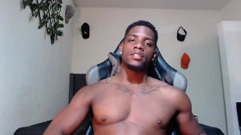Snapshot of arielbronwxxx chatting on 01.30.25 chris online show from 01.30.25
