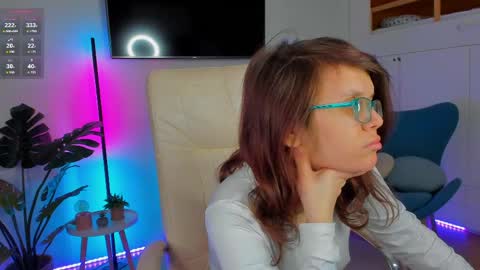 Ariell Mini online show from 04.04.26