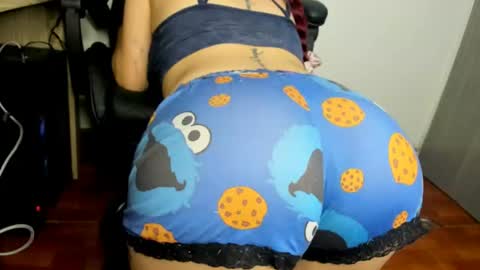 Stephany  online show from 06.25.26