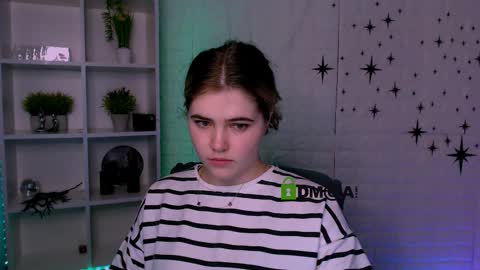 arielmell online show from 02.27.26