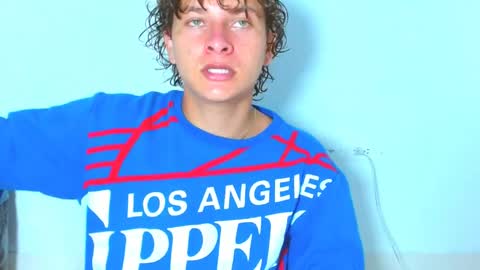 Ariel Aoir online show from 04.16.26