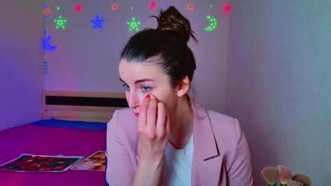 arielstonks_lovee online show from 12.06.24