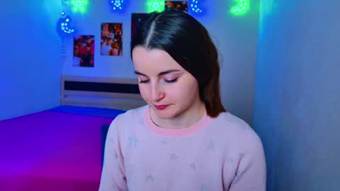 arielstonks_lovee online show from 12.13.24