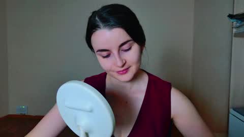 arielstonks_lovee online show from 02.04.25