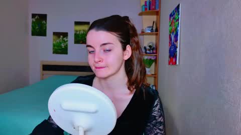 arielstonks_lovee online show from 03.11.25