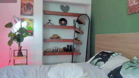 Arii Anna online show from 06.19.26