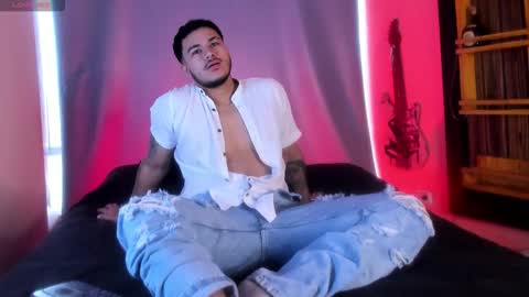 Ariies13 online show from 11.18.25