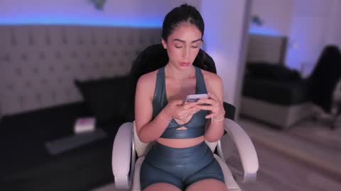 AriKohler online show from 12.26.24