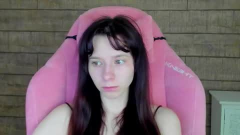 Snapshot of arinakubrick chatting on 11.20.25 Arinakubrick online show from 11.20.25