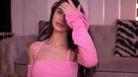 Arina online show from 11.16.25