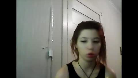 Snapshot of arinastella27 chatting on 11.14.25 arinastella27 online show from 11.14.25