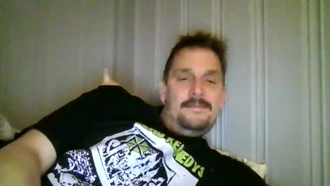 ariparikrigsmann online show from 12.22.25