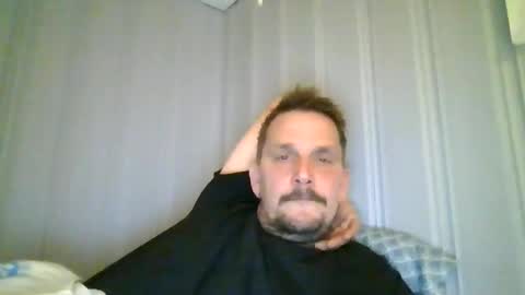 ariparikrigsmann online show from 02.15.26