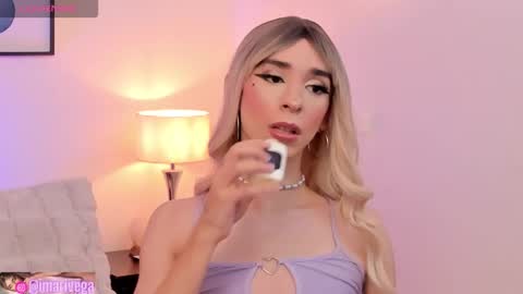   Nice to meet you  thumb up me please its important I  LOOK MY BIO DOWN online show from 09.15.25