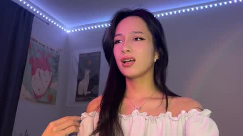 Snapshot of arlicee chatting on 04.27.26 arlicee online show from 04.27.26