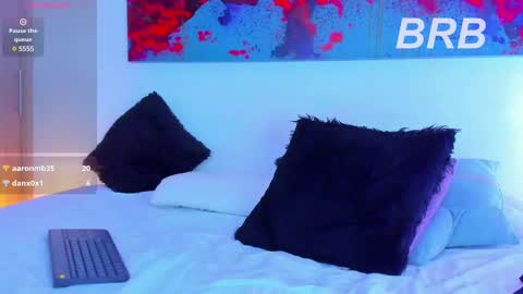   online show from 03.06.25