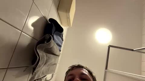 armyskater32 online show from 03.31.26