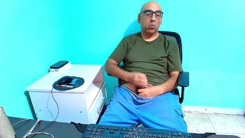 arnelux72 online show from 03.23.26