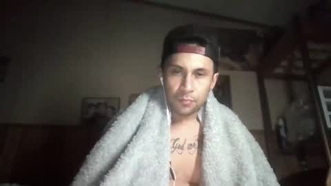 Snapshot of aroddriguezz2020 chatting on 01.20.25 aroddriguezz2020 online show from 01.20.25