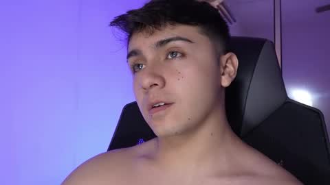 aron__cooper online show from 10.29.25