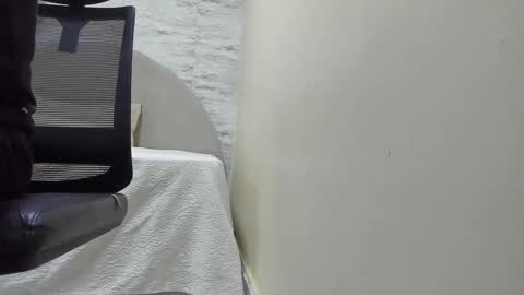 ARON BOLT online show from 02.11.26