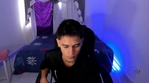 Aaron online show from 10.10.25