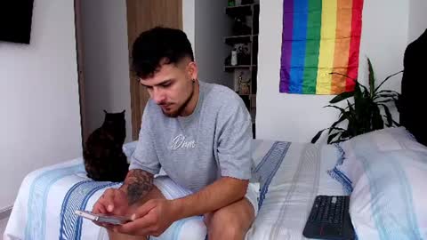 Aron Santoro online show from 06.22.26
