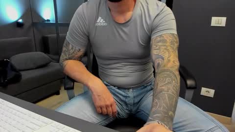 AronGrant online show from 11.19.25