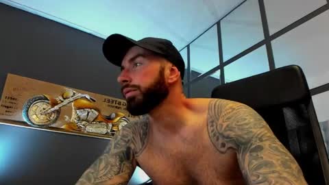 AronGrant online show from 05.11.26