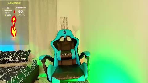 noah and ivy online show from 09.17.25