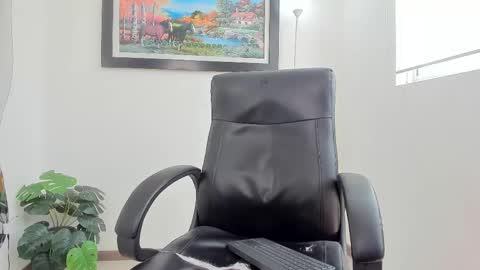   online show from 02.17.25