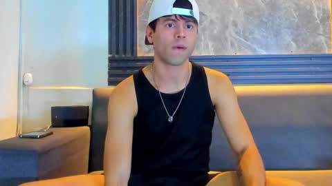 Aroon   online show from 01.10.26