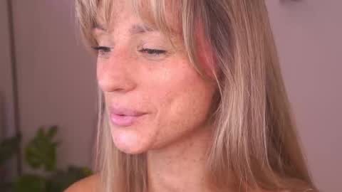 Snapshot of artease chatting on 09.13.25 Arti Next Streams - online show from 09.13.25